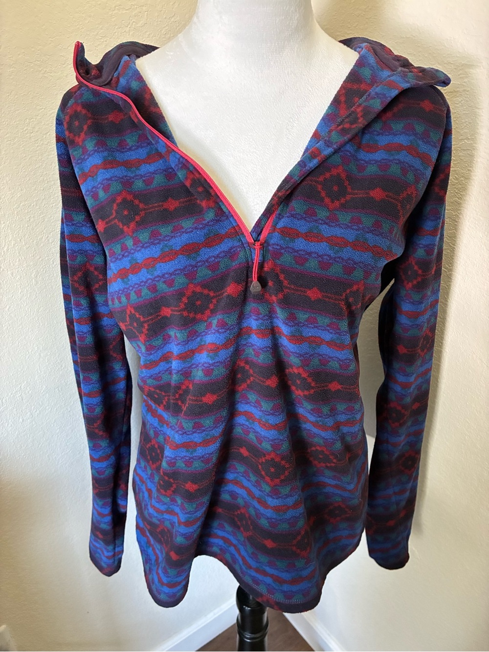 Eddie Bauer Women's Half-Zip  Pullover - Aztec Pattern